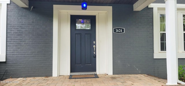 1624 Capitol Blvd, Knoxville, TN 37931 - doorway to property with brick siding