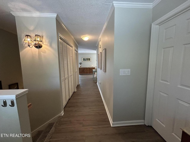 1713 Cardinal Dr, Gatlinburg, TN 37738 - corridor with baseboards, wood finished floors, a textured ceiling, and crown molding