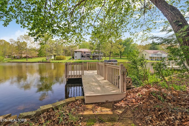 11 Windsor Pt, Crossville, TN 38558 - dock area featuring a water view