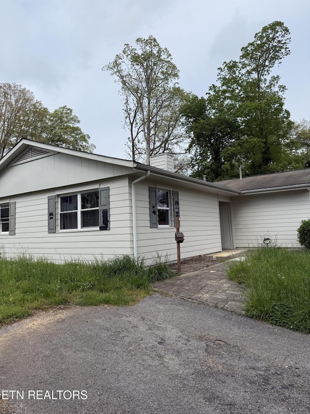 119 Newberry Cir, Oak Ridge, TN 37830 - photo 2