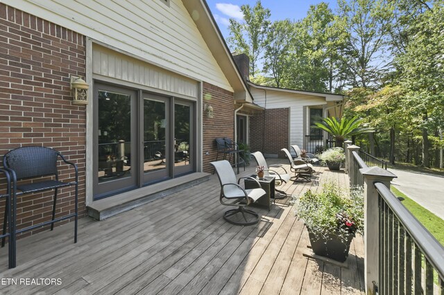 1517 Deerfield Way, Lafollette, TN 37766 - view of wooden terrace