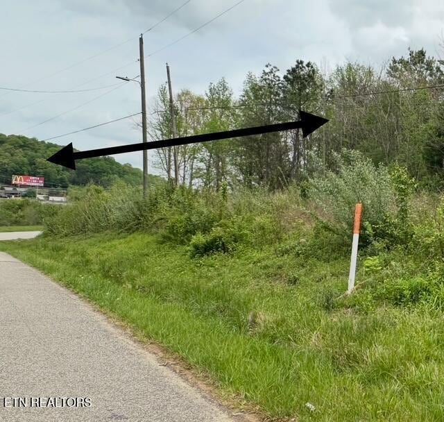 Douglas Ln, Jellico, TN 37762