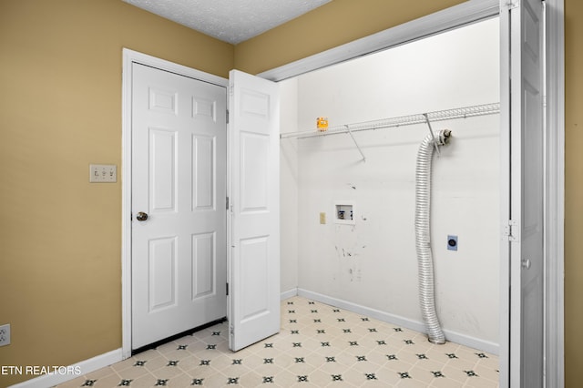 laundry room featuring hookup for a washing machine, hookup for an electric dryer, laundry area, and baseboards