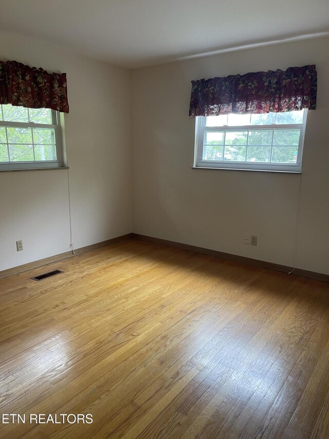 405 Highland View Dr, Knoxville, TN 37920 - photo 14