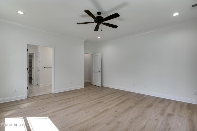 unfurnished bedroom featuring ornamental molding, light wood-style flooring, recessed lighting, baseboards, and ceiling fan