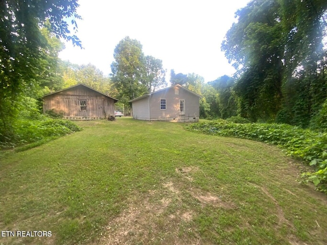 2789 Oak Grove Rd, Rocky Top, TN 37769 - view of yard