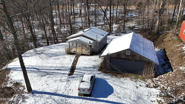 2789 Oak Grove Rd, Rocky Top, TN 37769 - exterior space with an outdoor structure