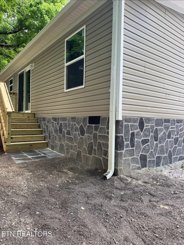 4029 Lilac Ave, Knoxville, TN 37914 - view of home's exterior with crawl space