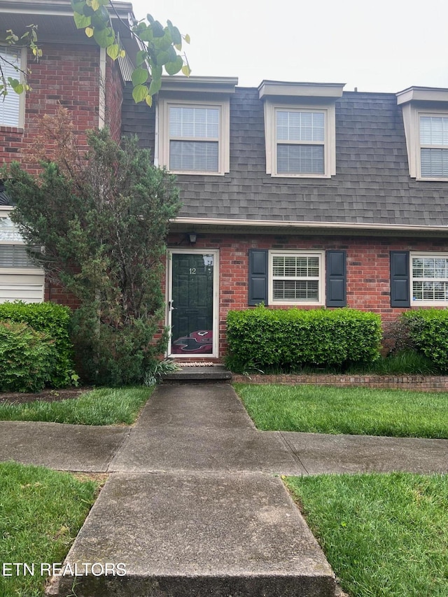 6523 Deane Hill Dr Unit 12, Knoxville, TN 37919 - photo 3