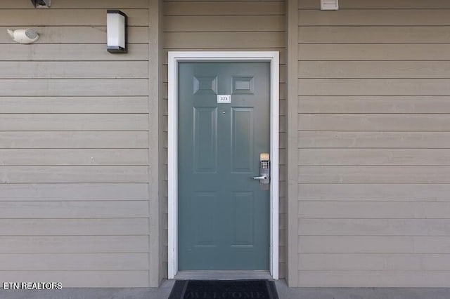 view of exterior entry