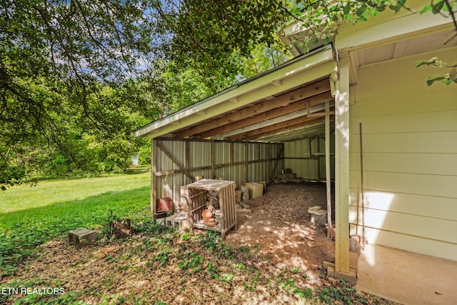 view of outbuilding