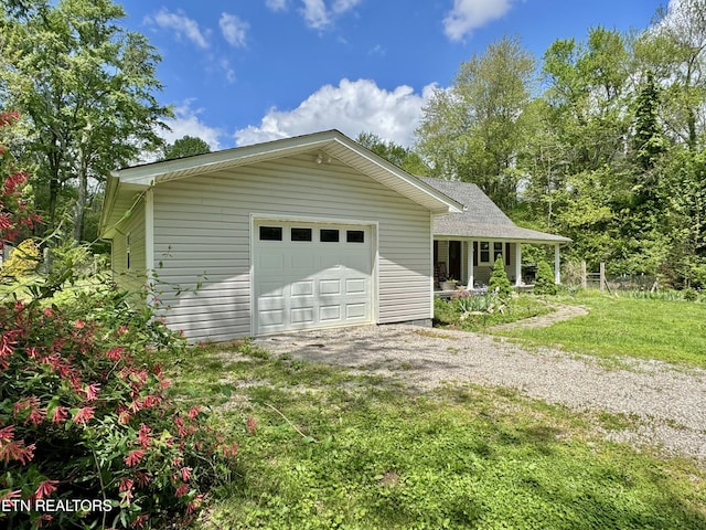 220 Lovelady Ln, Dayton, TN 37321 - exterior space with a front lawn, driveway, and covered porch