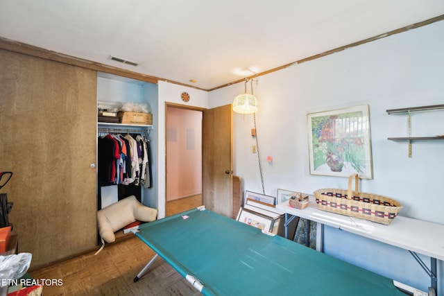 recreation room featuring visible vents