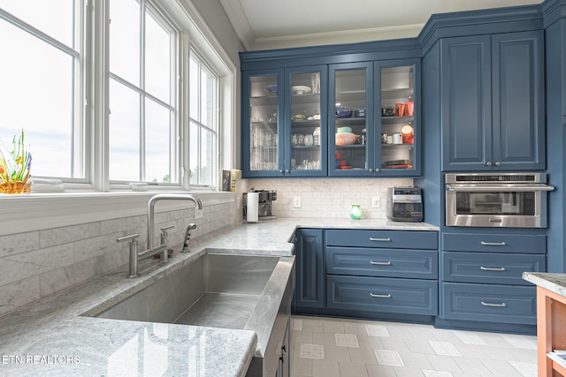 367 Barnsley Rd, Farragut, TN 37934 - bar with backsplash, crown molding, stainless steel oven, and a sink