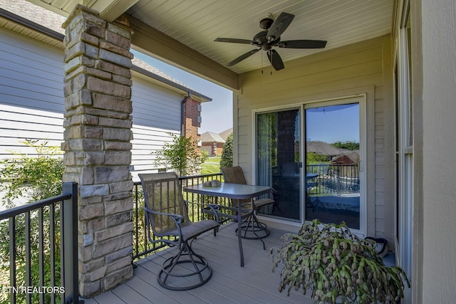 301 Coyatee Shores Trce, Loudon, TN 37774 - balcony with a ceiling fan