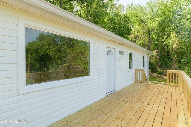 218 Jerry Ln, Knoxville, TN 37920 - view of wooden deck