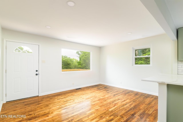 218 Jerry Ln, Knoxville, TN 37920 - foyer with wood finished floors, baseboards, and recessed lighting