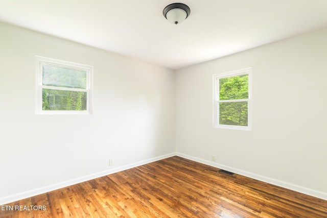 218 Jerry Ln, Knoxville, TN 37920 - empty room featuring baseboards and wood finished floors