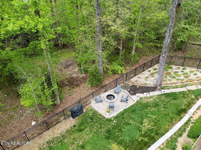 107 Mistletoeberry Rd, Oak Ridge, TN 37830 - view of yard featuring fence