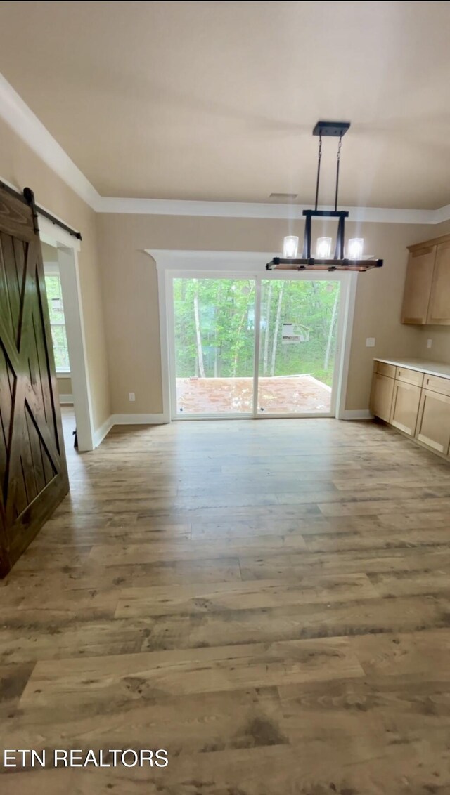 630 Lakeview Dr, Crossville, TN 38558 - photo 9