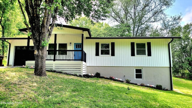 1805 Ferd Hickey Rd, Knoxville, TN 37909 - ranch-style house featuring a front lawn and a porch
