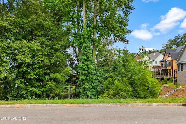 2221 Viewcrest Ln, Knoxville, TN 37932