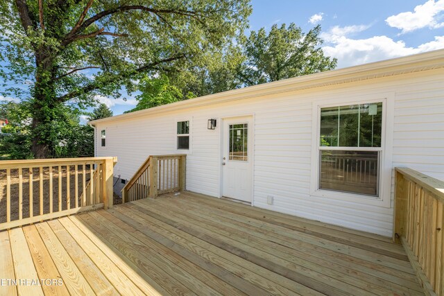 2128 Duncan Rd, Maryville, TN 37803 - view of wooden terrace