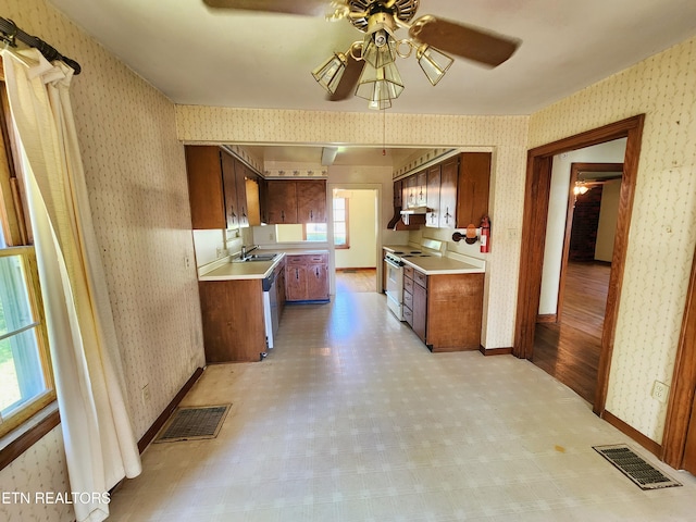 510 E Ash St, Lafollette, TN 37766