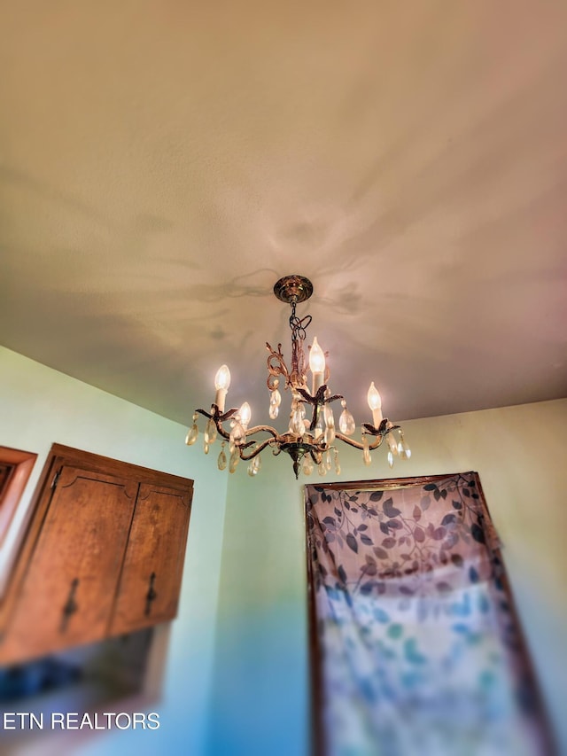 510 E Ash St, Lafollette, TN 37766