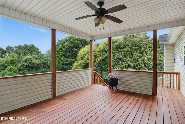 12116 W Kings Gate Rd, Farragut, TN 37934 - wooden deck featuring a ceiling fan and view of scattered trees