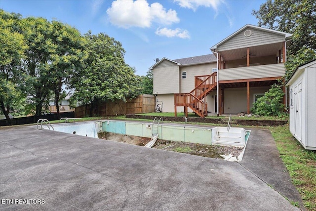 12116 W Kings Gate Rd, Farragut, TN 37934 - view of pool with stairs and a patio area