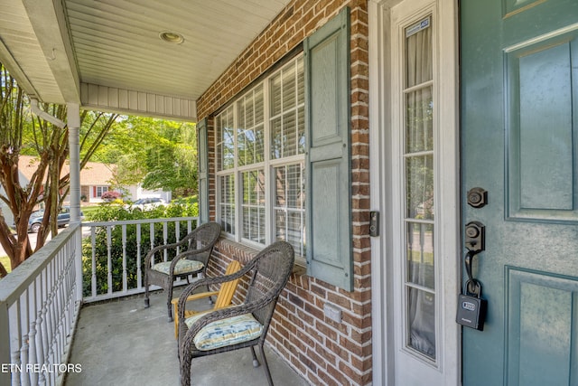 balcony with a porch