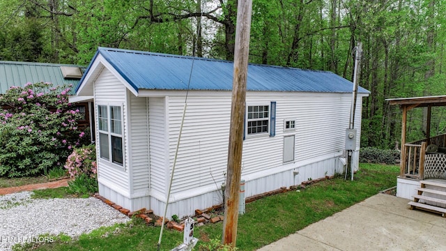 5355 E Pkwy, Cosby, TN 37722 - view of outbuilding featuring a wooded view