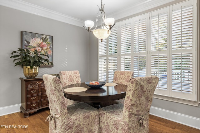 1614 Pinnacle Point Dr, Alcoa, TN 37701 - dining room with baseboards, ornamental molding, wood finished floors, and a wealth of natural light