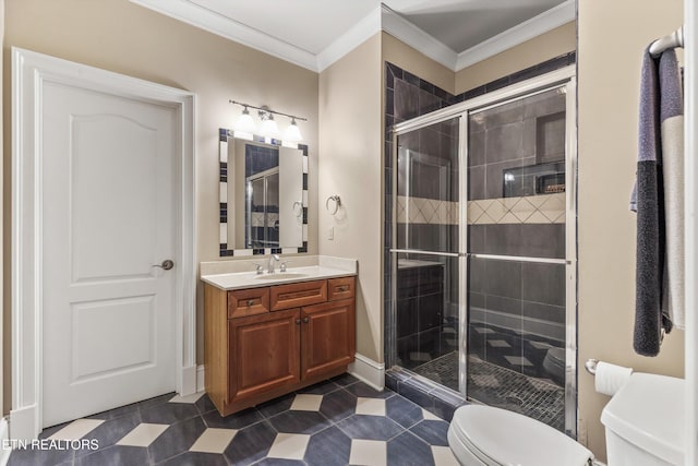5315 Bent River Blvd, Knoxville, TN 37919 - full bath featuring toilet, a stall shower, vanity, and crown molding