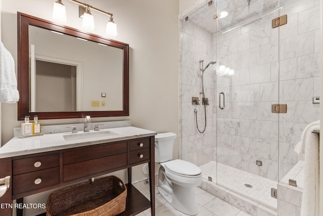 5315 Bent River Blvd, Knoxville, TN 37919 - full bathroom featuring a shower stall, toilet, and vanity