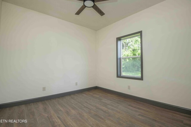 309 W Wheeler St, Rockwood, TN 37854 - photo 20