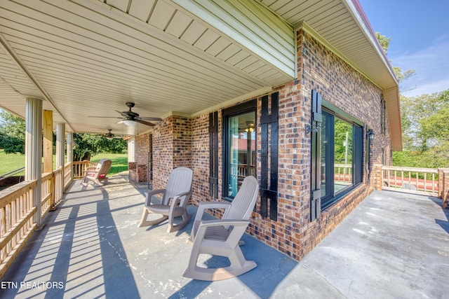 view of patio featuring covered porch and a ceiling fan