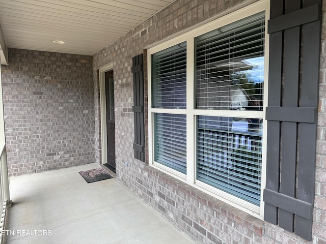 view of patio featuring covered porch