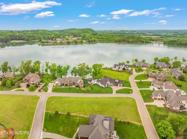 165 Captains Way, Lenoir City, TN 37772
