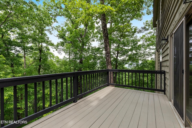 620 Hawk View Dr, Townsend, TN 37882 - view of deck