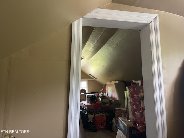 123 Sexton Ln, Clinton, TN 37716 - bonus room with vaulted ceiling
