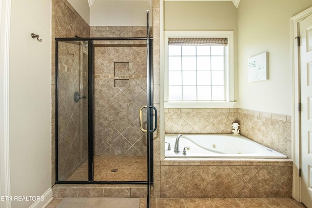 719 Lake Vista Ln Unit 3, Knoxville, TN 37934 - bathroom featuring a whirlpool tub and a shower stall