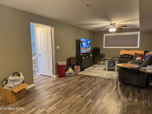 344 Kayla Ln, Oneida, TN 37841 - living room with baseboards, wood finished floors, and a ceiling fan