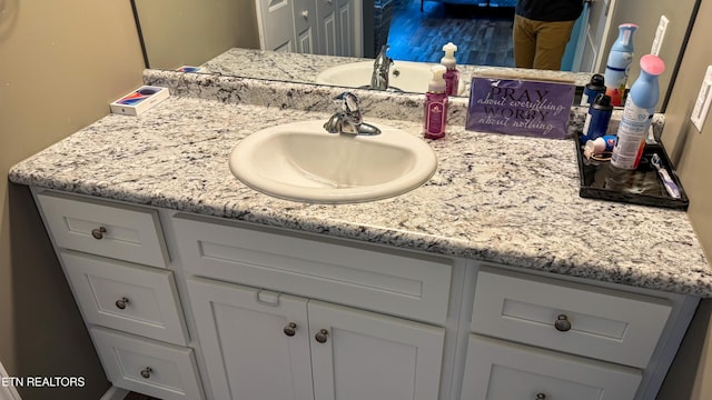 344 Kayla Ln, Oneida, TN 37841 - bathroom with vanity