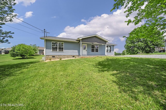 2934 Eledge Ln, Sevierville, TN 37876 - single story home with crawl space and a front yard