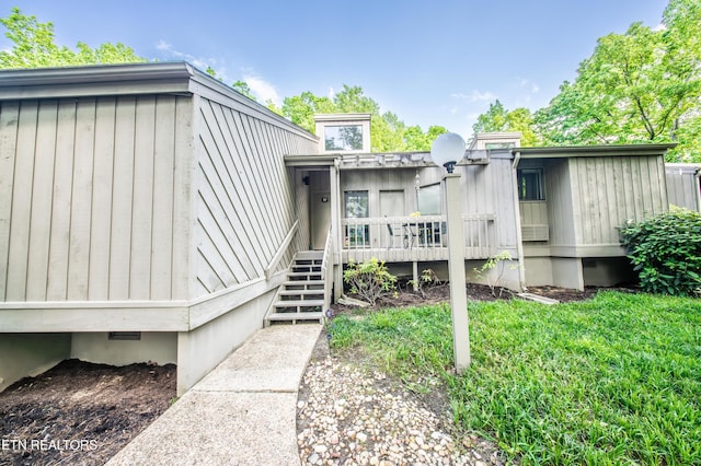 57 Eagle Ct, Crossville, TN 38558 - view of building exterior featuring stairs
