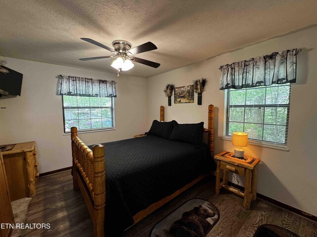 653 Oaks View Ct, Pigeon Forge, TN 37863