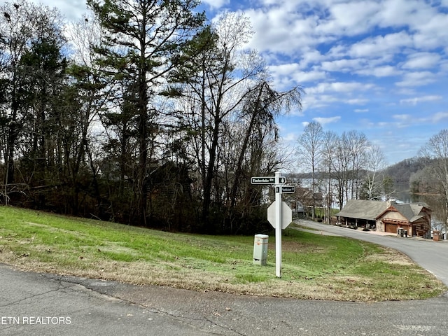 213 Northshore Dr, Greenback, TN 37742