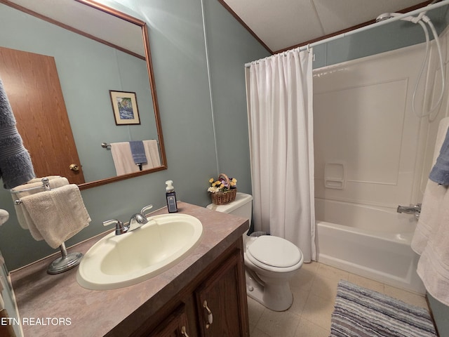 bathroom with vanity, toilet, and shower / tub combo with curtain